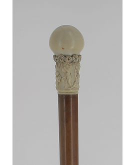 Ivory ball knob with angels, mallacca shaft