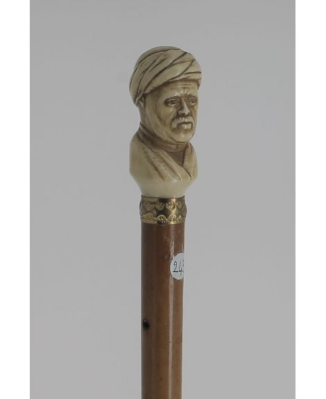 Ivory Arabic head handle. Signature : G.Dumont