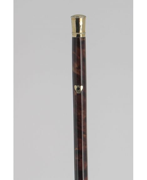 Tortoise shell shaft with gold knob